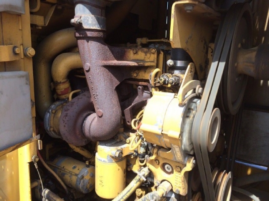 ขายรถตักล้อยาง CAT 924F รถนอกนำเข้าจากญี่ปุ่น สภาพสวยพร้อมใช้ มีVDOการทำงานครับ