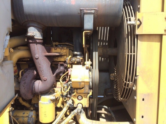 ขายรถตักล้อยาง CAT 924F รถนอกนำเข้าจากญี่ปุ่น สภาพสวยพร้อมใช้ มีVDOการทำงานครับ