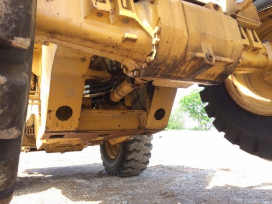 ขายรถตักล้อยาง CAT 924F รถนอกนำเข้าจากญี่ปุ่น สภาพสวยพร้อมใช้ มีVDOการทำงานครับ