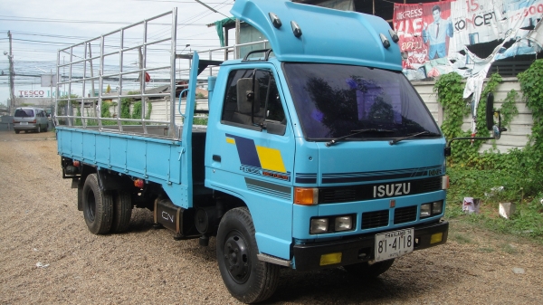 ดาวน์55000 ISUZU NKR รถห้างแท้ คัสฃีNKR58LU5 เครื่อง4BE1 (110แรง) แอร์ ฟิล์ม กะบะเลส ยางใหม่ รถพร้อมใช้