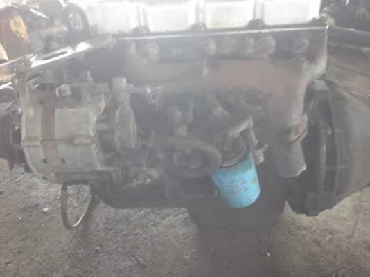 ขาย เครื่องNISSAN TD25ฝาขาวเครื่อง+เกีย(ไม่มีเลข)