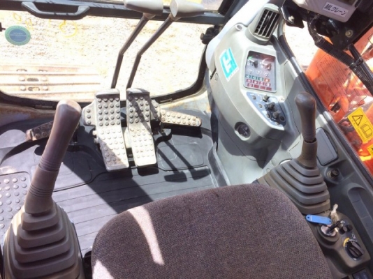 ขายรถแบคโฮ HITACHI EX120-5 รถนอกนำเข้าจากญี่ปุ่น สภาพสวยพร้อมใช้ มีVDOการทำงานครับ ขายรถแบคโฮ HITACHI EX120-5 รถนอกนำเข้าจากญี่ปุ่น สภาพสวยพร้อมใช้ มีVDOการทำงานครับ