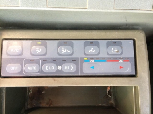 ขายรถแบคโฮ HITACHI EX120-5 รถนอกนำเข้าจากญี่ปุ่น สภาพสวยพร้อมใช้ มีVDOการทำงานครับ ขายรถแบคโฮ HITACHI EX120-5 รถนอกนำเข้าจากญี่ปุ่น สภาพสวยพร้อมใช้ มีVDOการทำงานครับ