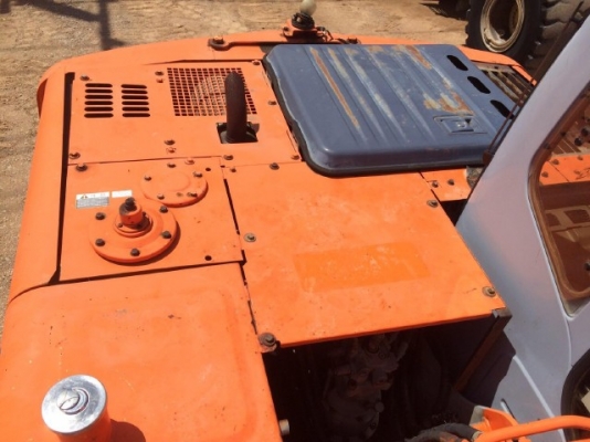 ขายรถแบคโฮ HITACHI EX120-5 รถนอกนำเข้าจากญี่ปุ่น สภาพสวยพร้อมใช้ มีVDOการทำงานครับ ขายรถแบคโฮ HITACHI EX120-5 รถนอกนำเข้าจากญี่ปุ่น สภาพสวยพร้อมใช้ มีVDOการทำงานครับ