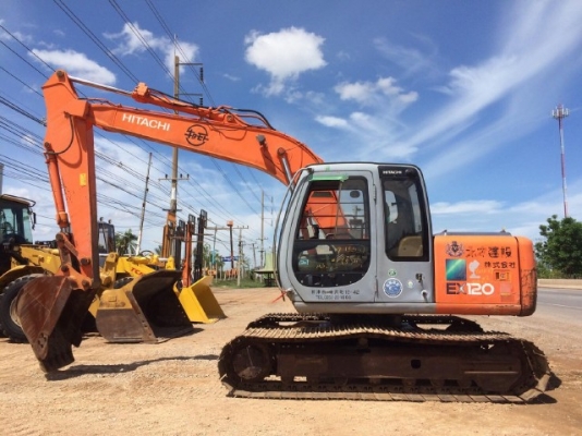 ขายรถแบคโฮ HITACHI EX120-5 รถนอกนำเข้าจากญี่ปุ่น สภาพสวยพร้อมใช้ มีVDOการทำงานครับ