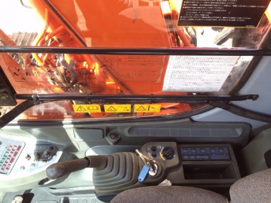 ขายรถแบคโฮ HITACHI EX120-5 รถนอกนำเข้าจากญี่ปุ่น สภาพสวยพร้อมใช้ มีVDOการทำงานครับ ขายรถแบคโฮ HITACHI EX120-5 รถนอกนำเข้าจากญี่ปุ่น สภาพสวยพร้อมใช้ มีVDOการทำงานครับ