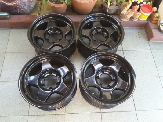 Max ลายแบรดเลย์ ขอบ 16*8 ET0 สภาพใหม่ สวยๆ 1ชุด