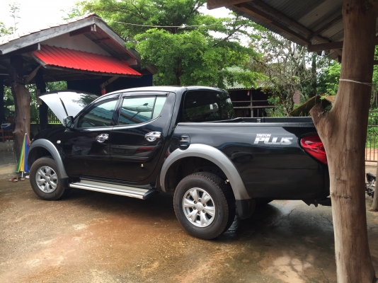 MITSUBICHI Triton 2.5Plus เกียร์ออโต้ ปี2012 รถสวยเดิมบางนางบวช MITSUBICHI Triton 2.5Plus เกียร์ออโต้ ปี2012 รถสวยเดิมบางนางบวช