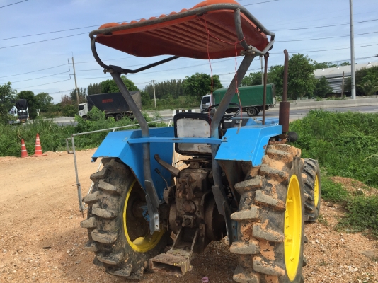 ขายรถไถ่ แชมป์ 38แรง 2เพลา ไม่มีอุปกรณ์เสริม