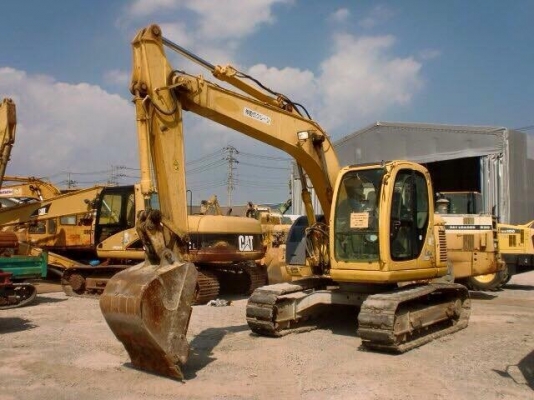 ขายรถแบคโฮ KOBELCO SK115SR YY04 ปี2005 คอลโทรลสั้น รถนอกนำเข้าจากญี่ปุ่น สภาพสวยพร้อมใช้ มีVDOการทำงานครับ ขายรถแบคโฮ KOBELCO SK115SR YY04 ปี2005 คอลโทรลสั้น รถนอกนำเข้าจากญี่ปุ่น สภาพสวยพร้อมใช้ มีVDOการทำงานครับ