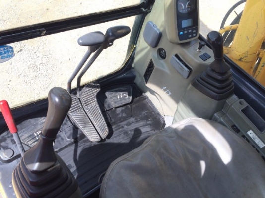 ขายรถแบคโฮ KOBELCO SK115SR YY04 ปี2005 คอลโทรลสั้น รถนอกนำเข้าจากญี่ปุ่น สภาพสวยพร้อมใช้ มีVDOการทำงานครับ ขายรถแบคโฮ KOBELCO SK115SR YY04 ปี2005 คอลโทรลสั้น รถนอกนำเข้าจากญี่ปุ่น สภาพสวยพร้อมใช้ มีVDOการทำงานครับ