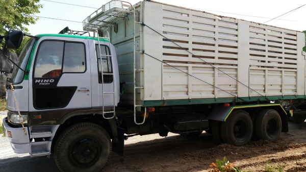 ขายHINO  3H  195 เทอร์โบ  โทร0922898954