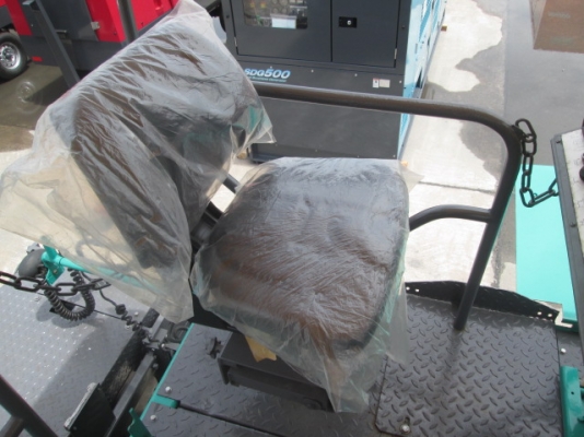 ขายรถปูยาง ยี่ห้อ VOGELE รุ่น SUPER 1800 ซีเรียล 6881113 ปี 1998 เครื่องจักรมือสองนำเข้า สภาพพร้อมใช้งาน ขายพร้อมชุดแจ้งจำหน่าย ขายรถปูยาง ยี่ห้อ VOGELE รุ่น SUPER 1800 ซีเรียล 6881113 ปี 1998 เครื่องจักรมือสองนำเข้า สภาพพร้อมใช้งาน ขายพร้อมชุดแจ้งจำหน่าย