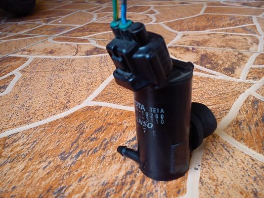 มอเตอร์ฉีดกระจก TOYOTA ตรงรุ่น Altis ปี2002 มอเตอร์ฉีดกระจก TOYOTA ตรงรุ่น Altis ปี2002