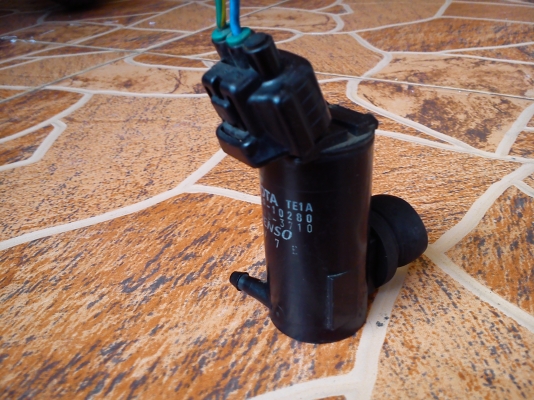 มอเตอร์ฉีดกระจก TOYOTA ตรงรุ่น Altis ปี2002 มอเตอร์ฉีดกระจก TOYOTA ตรงรุ่น Altis ปี2002