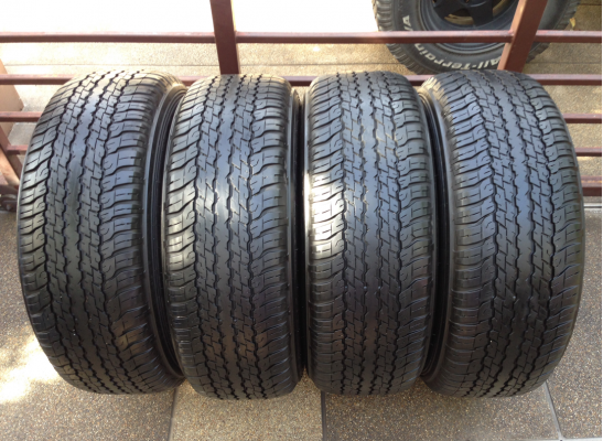ยาง Dunlop 265 65 17 กลางปี15 ดอกเต็ม ไม่มีปะ ราคาไม่แพง