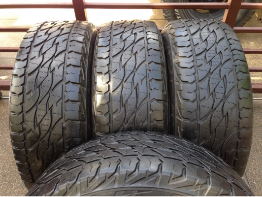 ยาง All Bridgestone 265 65 17 กลางปี14 ดอกเต็ม ราคาไม่แพง