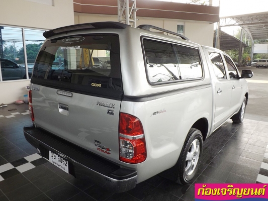TOYOTA	VIGO เกียร์ออโต้ 4 ประตู 3.0G ปี 2011