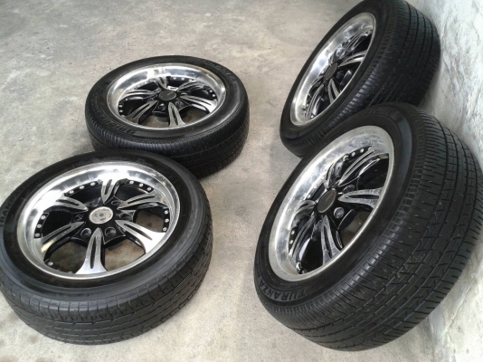 ขอบ17นิ้ว6รู พร้อมยาง สวยๆ 4 ล้อ ราคา 7900 บาท ขอบ17นิ้ว6รู พร้อมยาง สวยๆ 4 ล้อ ราคา 7900 บาท