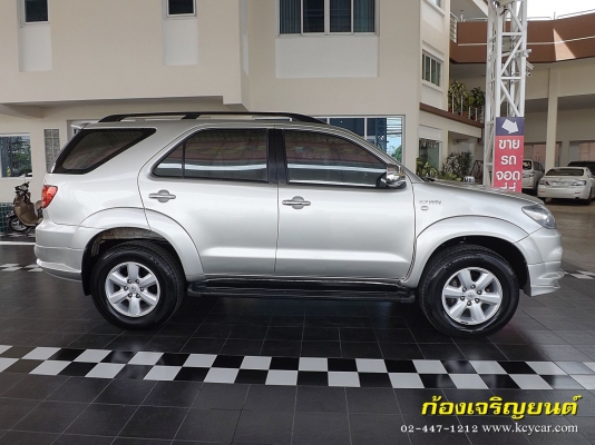 TOYOTA FORTUNER 2.7 V AT ปี 2008