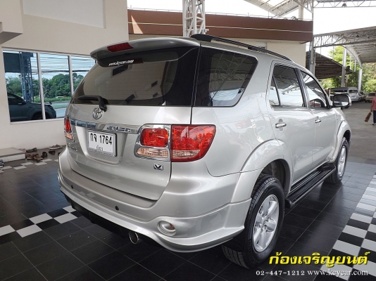 TOYOTA FORTUNER 2.7 V AT ปี 2008