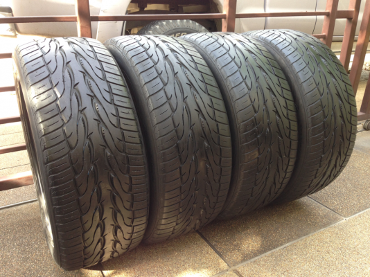 ยาง Toyo 265 50 20 กลางปี12 ดอกเยอะ ราคาไม่แพง
