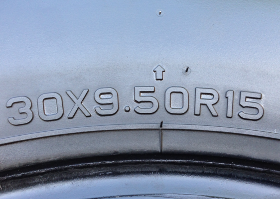 ยาง All FALKEN 30 9.5 R15 ปี11 ดอกเต็ม ราคาไม่แพง