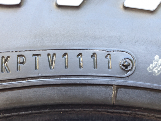 ยาง All FALKEN 30 9.5 R15 ปี11 ดอกเต็ม ราคาไม่แพง