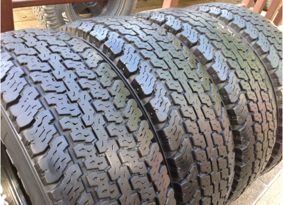 ยาง All FALKEN 30 9.5 R15 ปี11 ดอกเต็ม ราคาไม่แพง