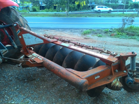 ายรถไถ KUBOTA M7040 พร้อมอุปกรณ์ดันหน้าและผาน6 CMT  ราคา 430,000 มีรถขนส่งบริการทั่วไทย สอบถาม DC Tractor Rayong 0818618678,0899347475 id line=0818618678 id line=0899347475  https://www.facebook.com/DC-Tractor-Rayong-307154532717928/shop?rid=3071545327179