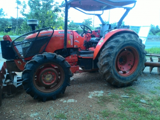 ายรถไถ KUBOTA M7040 พร้อมอุปกรณ์ดันหน้าและผาน6 CMT  ราคา 430,000 มีรถขนส่งบริการทั่วไทย สอบถาม DC Tractor Rayong 0818618678,0899347475 id line=0818618678 id line=0899347475  https://www.facebook.com/DC-Tractor-Rayong-307154532717928/shop?rid=3071545327179