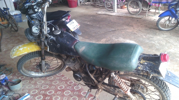 ts 125 แห้งๆตามสภาพขี่มันมากเครื่องเน่นเดิม ขาสตาสไม่เชื่อม