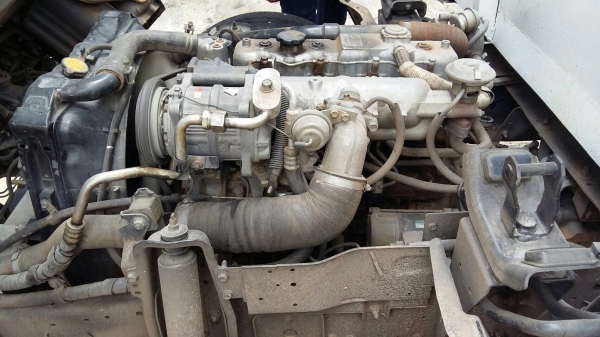 ขายรถบรรทุกสี่ล้อ Isuzu NKR เครื่อง 100 แรง ปี 51 ทะเบียนพร้อม