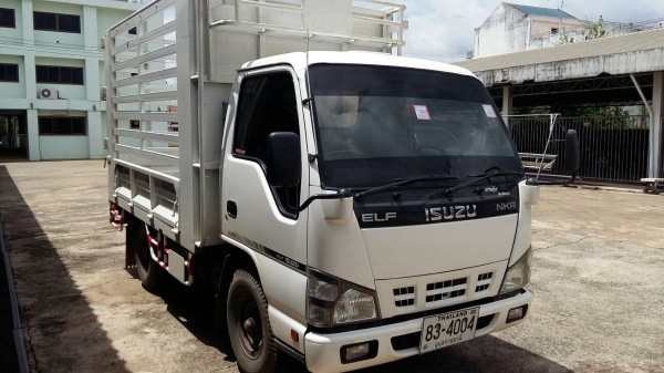 ขายรถบรรทุกสี่ล้อ Isuzu NKR เครื่อง 100 แรง ปี 51 ทะเบียนพร้อม