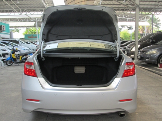 ขายโตโยต้า คัมรี่ 2.0 G ปี 12