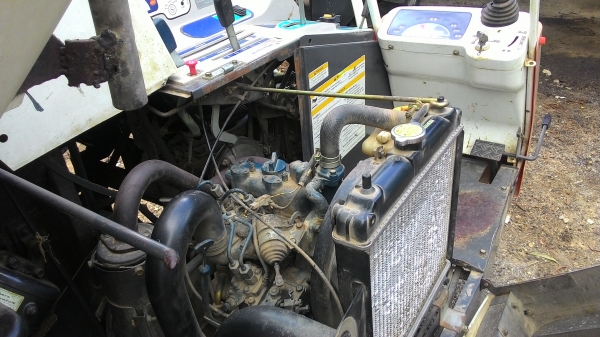 รถเกี่ยวข้าว คูโบต้า