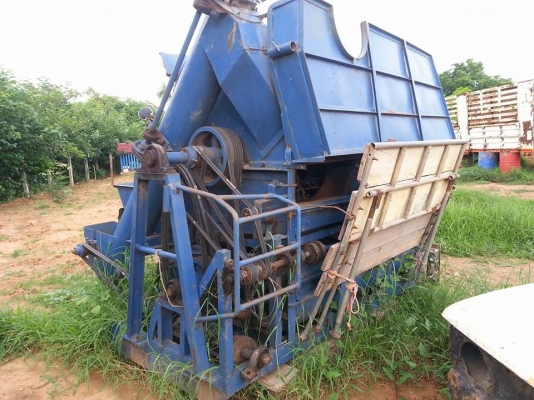 ขายตู้นวดข้าว สิงห์เปลือยจัมโบ้ 5ฟุตจัมโบ้ สภาพพร้อมใช้งาน ราคา39,000 สนใจโทร 090-8588220คุณนะ 093-3258446คุณบิว หรือเข้าดูสินค้าอื่นๆได้ที่ www.narong2truck.com หรือ www.truck.in.th/498 หรือเพจFacebook ณรงค์ ซื้อขายรถมือสอง (เว็บไซต์ส่วนตัว) หรือFacebook