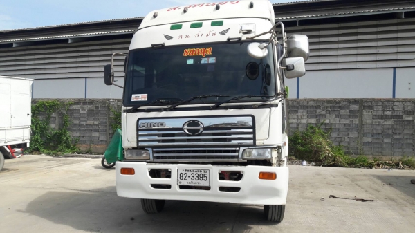 รถหัวลาก  HINO   6  ล้อ