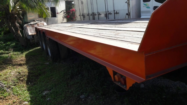 รถหัวลาก  HINO   6  ล้อ