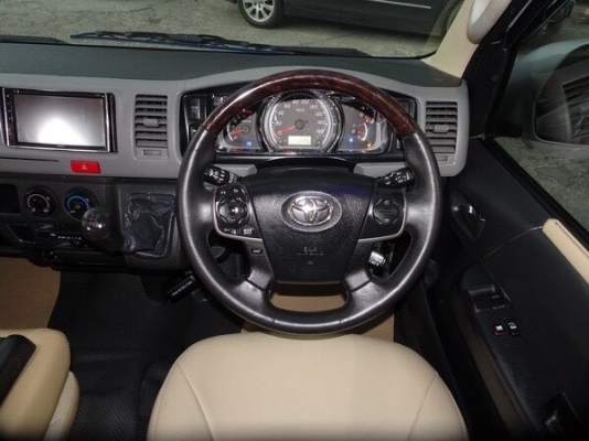 TOYOTA HIACE 2.5D4D เกียร์MT ปี 2012 โทร 062-991-6649 ดาวออโต้เบสท์