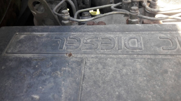 รถอีซูซุ 6 ล้อดั้ม FTR  195 แรงม้า. ปี 43.    สนใจติดต่อ  081 - 6079515