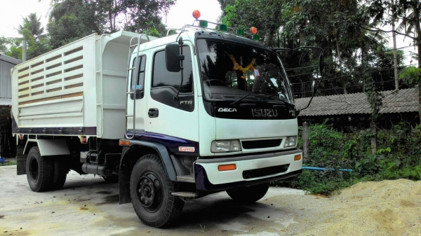 รถอีซูซุ 6 ล้อดั้ม FTR  195 แรงม้า. ปี 43.    สนใจติดต่อ  081 - 6079515