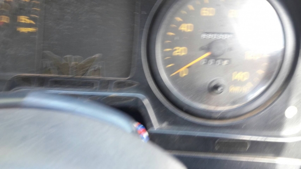 รถอีซูซุ 6 ล้อดั้ม FTR  195 แรงม้า. ปี 43.    สนใจติดต่อ  081 - 6079515