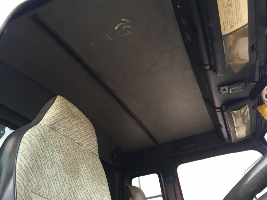 รถอีซูซุ 6 ล้อดั้ม FTR  195 แรงม้า. ปี 43.    สนใจติดต่อ  081 - 6079515