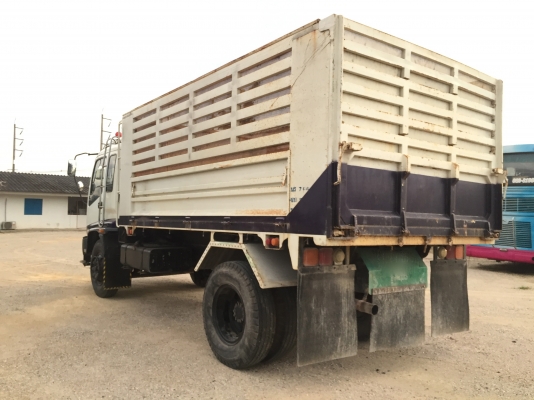 รถอีซูซุ 6 ล้อดั้ม FTR  195 แรงม้า. ปี 43.    สนใจติดต่อ  081 - 6079515