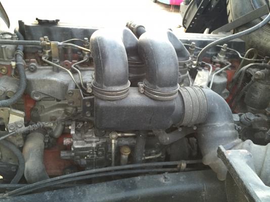 รถอีซูซุ 6 ล้อดั้ม FTR  195 แรงม้า. ปี 43.    สนใจติดต่อ  081 - 6079515