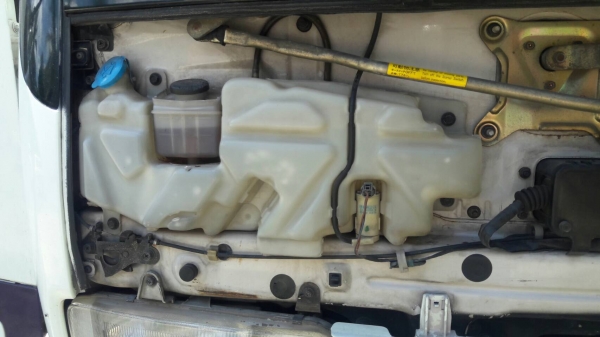 รถอีซูซุ 6 ล้อดั้ม FTR  195 แรงม้า. ปี 43.    สนใจติดต่อ  081 - 6079515