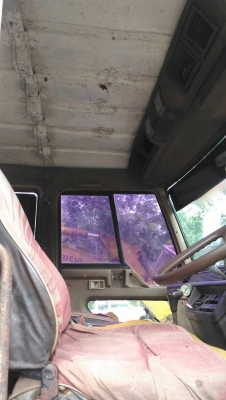 รถมิตซู 10 ล้อ ท้ายลาด เปลื่ยนเครื่อง 195 แรงม้า. ปี 31.   สนใจติดต่อ  081 - 6079515