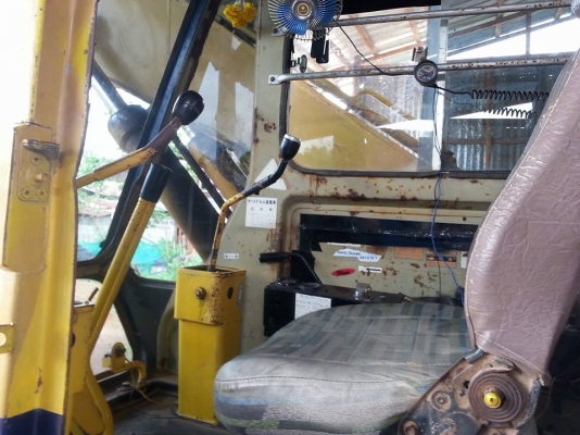 ขายรถแบคโค PC120-2 เครื่องดี ปั้มแรง เอวแน่น ช่วงล่างดี ทำงานเร็ว เอกสารใบซื้อขาย ราคา350,000 สนใจโทร 090-8588220คุณนะ 093-3258446คุณบิว หรือเข้าดูสินค้าอื่นๆได้ที่ www.narong2truck.com หรือ www.truck.in.th/498 หรือเพจFacebook ณรงค์ ซื้อขายรถมือสอง (เว็บไ