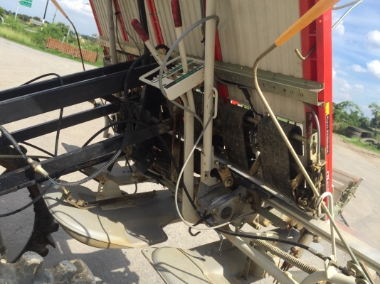 รถดำนามิตซูบิชิแบบนั่งขับ  4 แถว MITSUBISHI